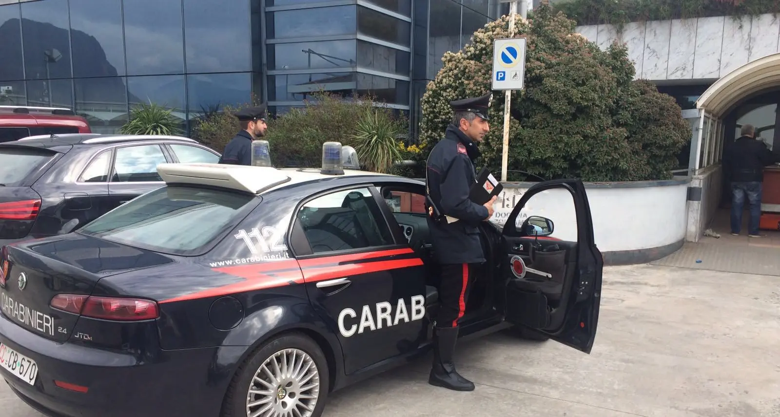 Ritirate quattro patenti dai carabinieri a Ferragosto