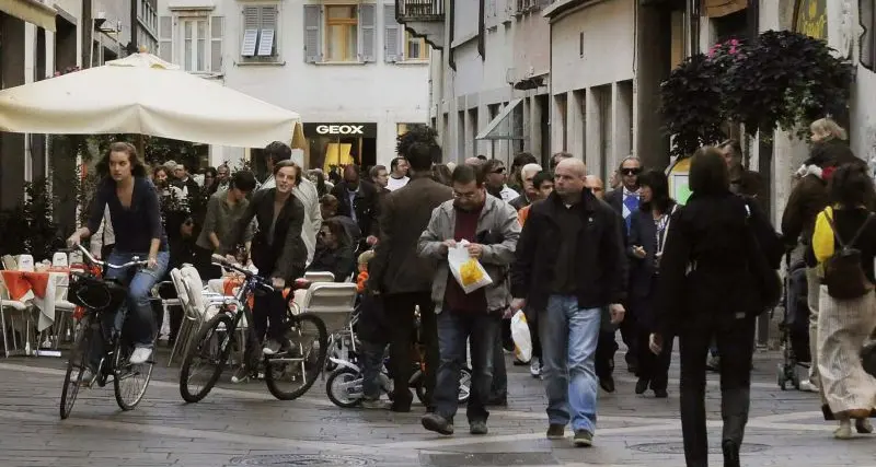 Siamo ancora un po’ più vecchi