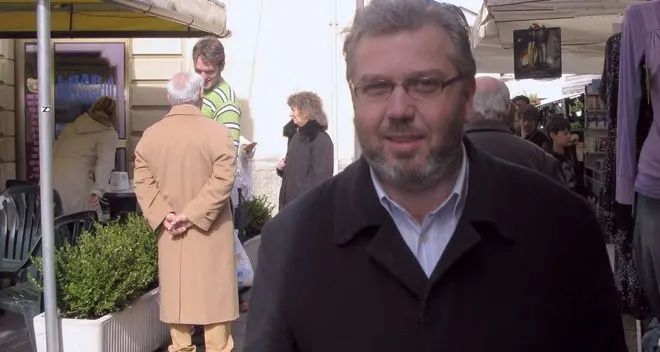 «Maggioranza sgretolata: mi dimetto»