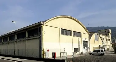 Riva: bobinatrici nei capannoni ex-Atlas