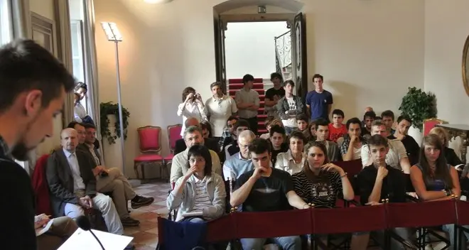 La città nelle fotografie degli studenti dell’Istituto Pozzo