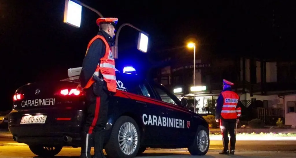 Maxirissa a Cisballiamo, denunciati 17 giovani