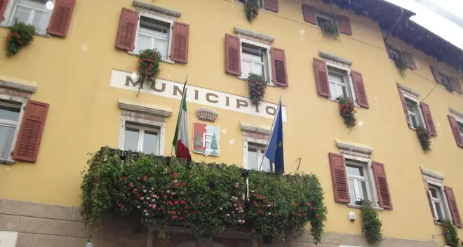 Consigliere comunale condannato per furto alla macchinetta del caffè