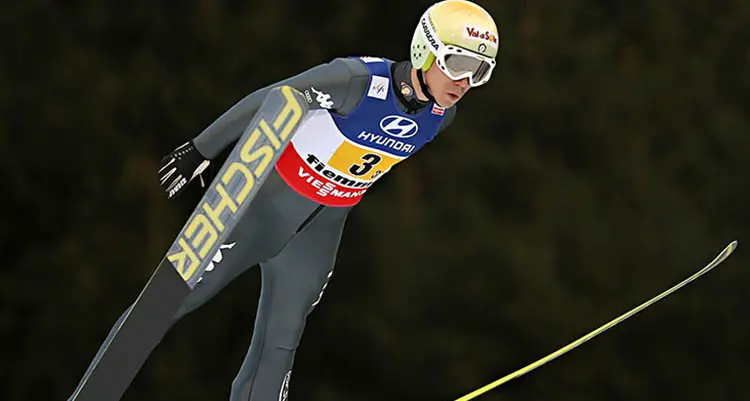 Bresadola fuori al primo salto a Klingenthal