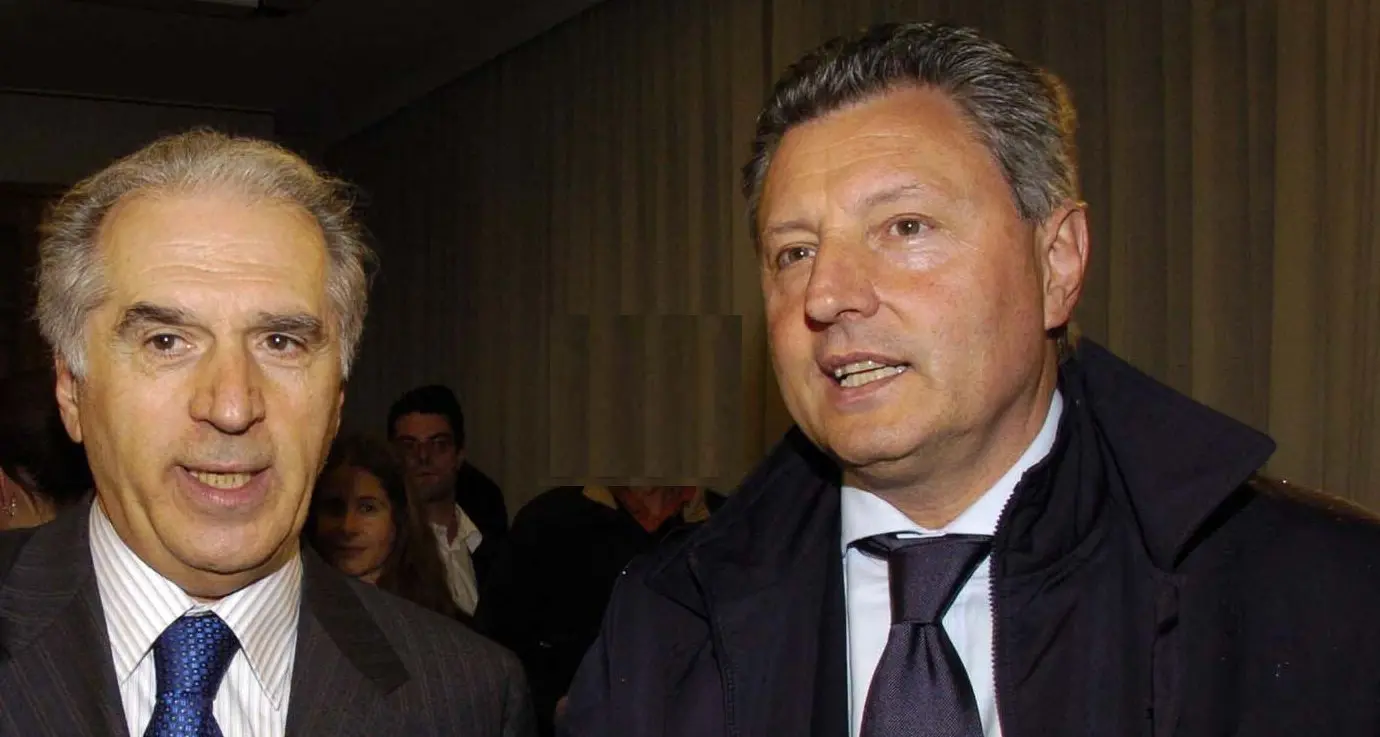 Parlamentari, il più ricco è Santini