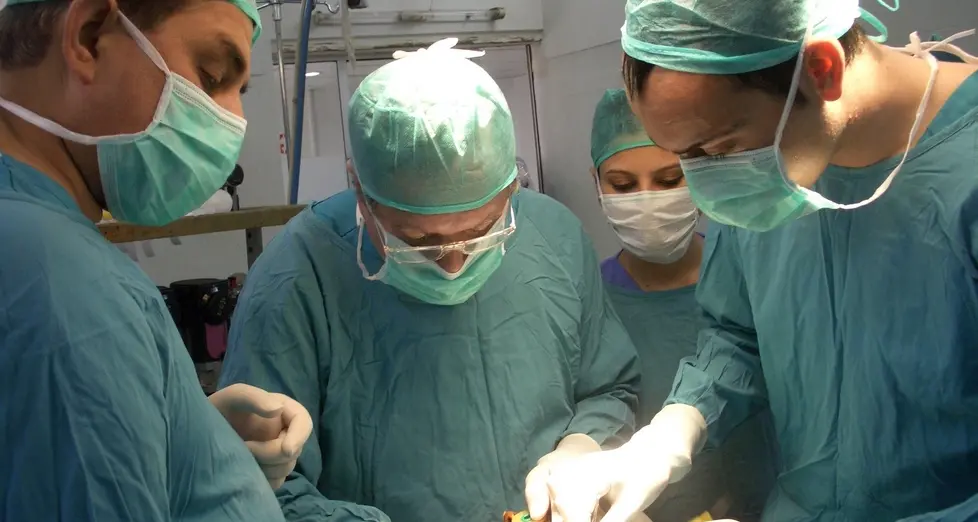 «Medici con la valigia? Ne va della sicurezza»