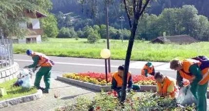 Lavori utili per chi sporca la città