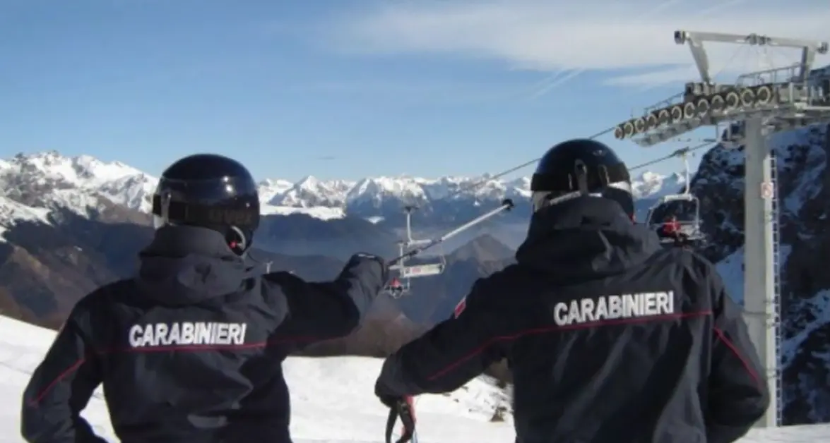 Beccati sei turisti polacchi che rubavano nei negozi dopo aver sciato