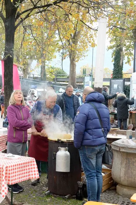 S.Martino e Piedicastello: la festa scende in strada