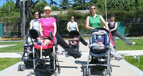 Fitness per neomamme: al parco ritorna il Passegym