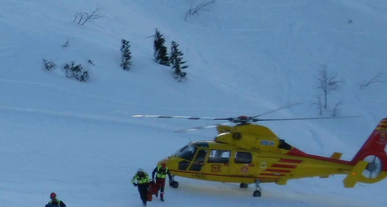 Tragico fuoripista al passo Brocon, morto un giovane