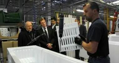 Whirlpool, gli operai dicono sì all'accordo