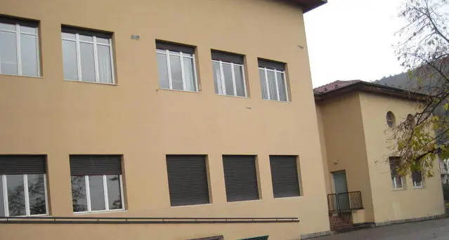 Pressano, appello a Renzi per la scuola