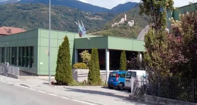 Gli orologi finanziano i viaggi di studio