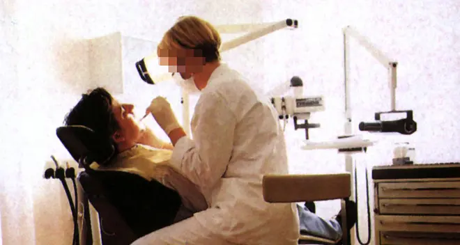 Dentista denunciato per le carie «fantasma»
