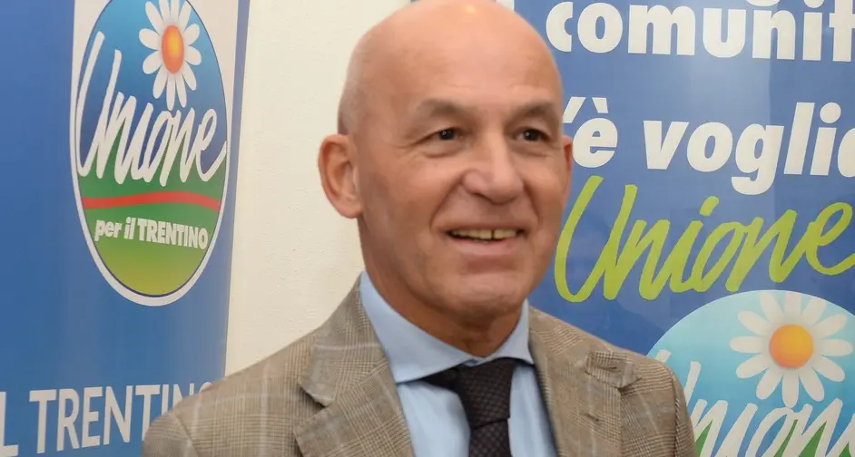 «La coalizione non si tocca ma il Cantiere non serve»