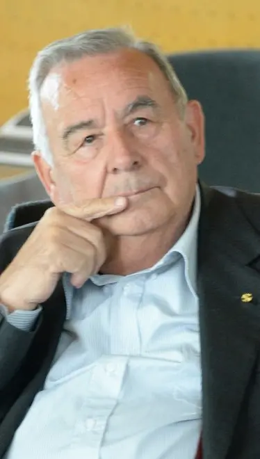 Dopo 34 anni Rauzi si ricandida ancora