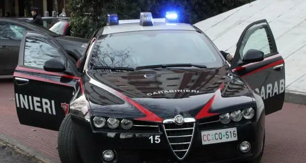 Rubava energia elettrica al vicino morto, muratore arrestato a Riva