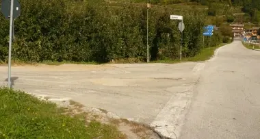 Buche pericolose, il Comune corre ai ripari / SEGNALA