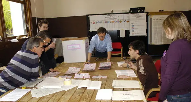 «Election day» per politiche e provinciali