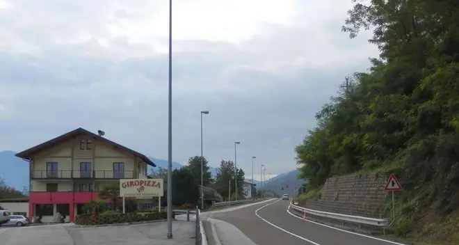 Ecco il marciapiede salva pedoni