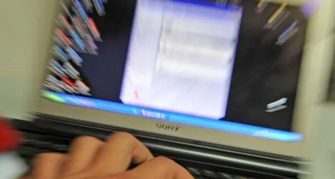 L’Antitrust: no all’accordo con Telecom