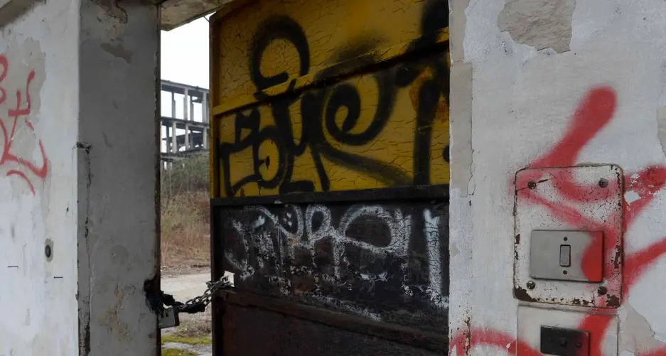 Ex Sloi, allarme nuovi insediamenti