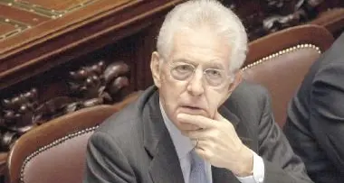 La scure di Monti anche sui Comuni