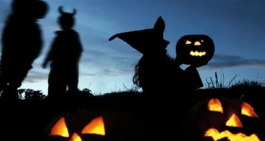 Halloween sì, ma vestiti da santi