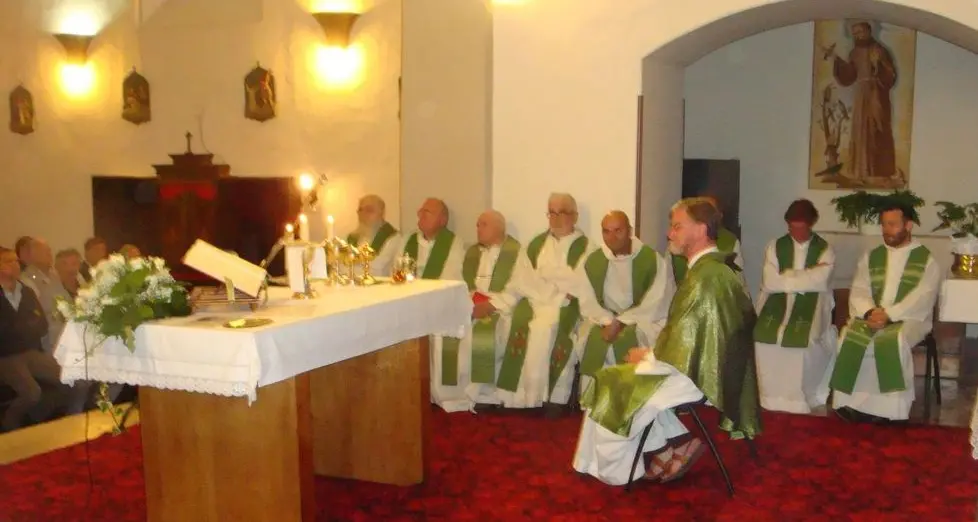 Condino, l’ultima messa dei frati