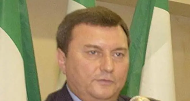 Risse, scissioni e partiti personali: i “camaleonti” della nostra politica