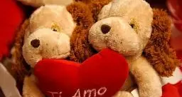 San Valentino: mandateci i vostri messaggi d'amore