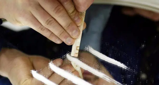 Cocaina in centro, tremano i clienti
