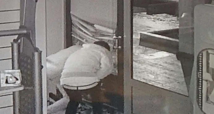 Razzia di smartphone: colpo in diretta tv