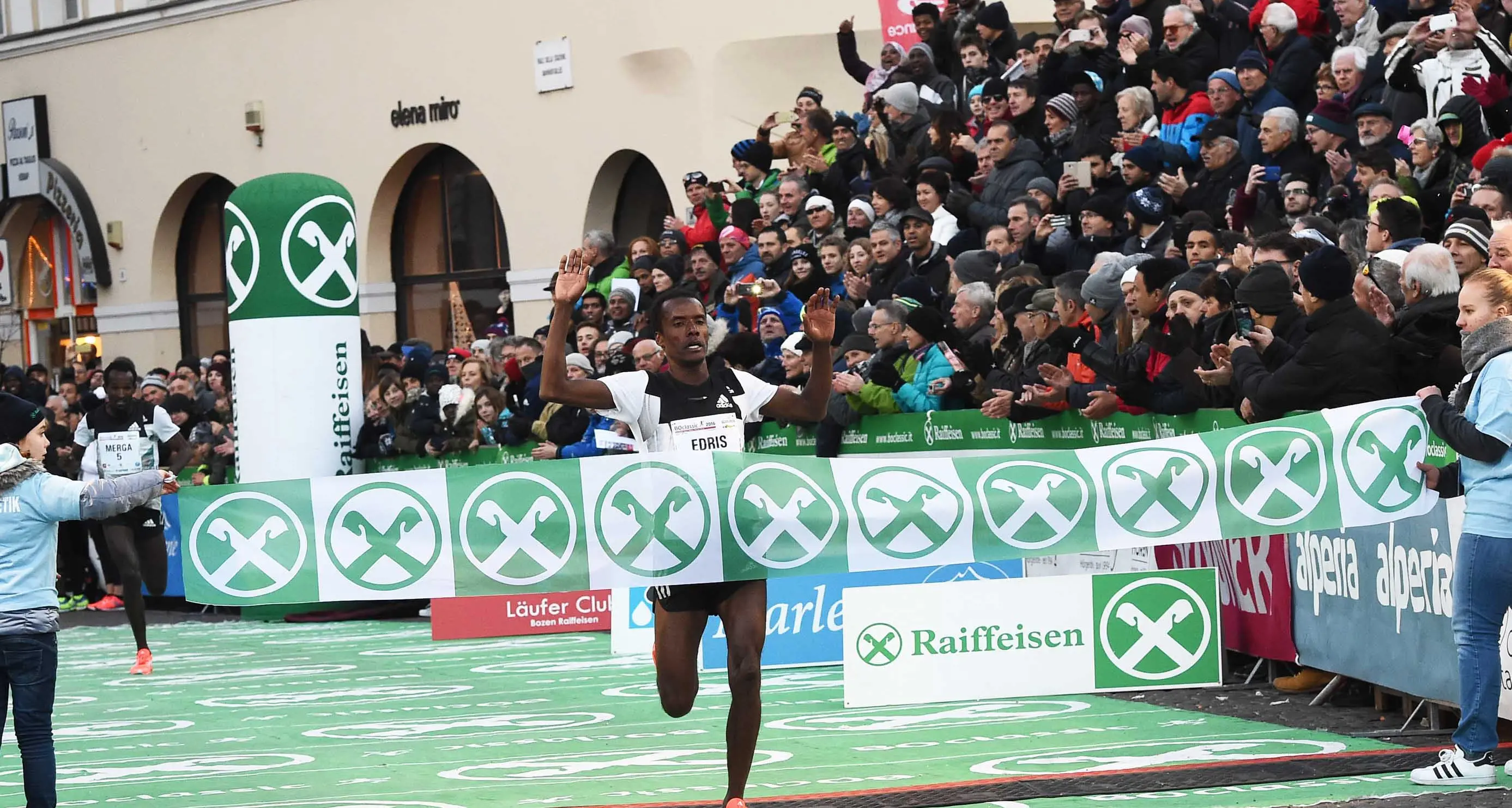 L'etiope Muktar Edris ha vinto al Boclassic di Bolzano. Migliore degli italiani il trentino Yemaneberhan Crippa (settimo)