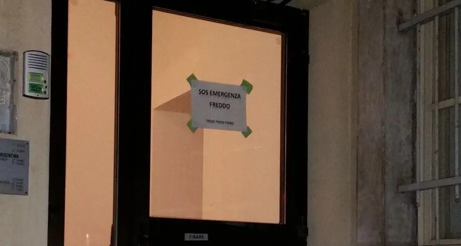 Il vescovo Lauro offre 12 posti in più ai senzatetto