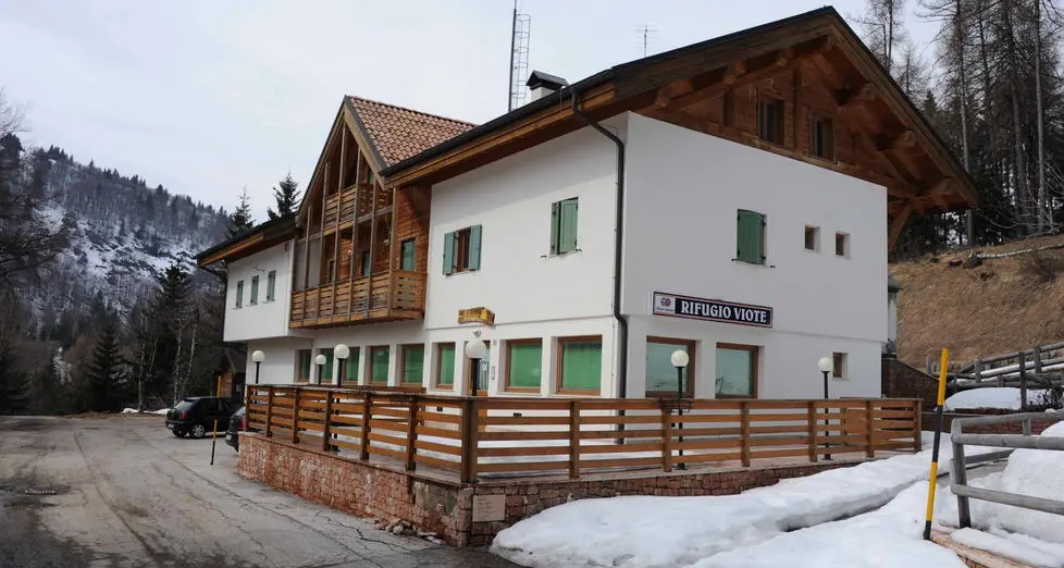 Viote, il rifugio riapre con il nuovo gestore