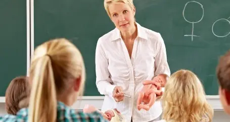 «Corsi di sesso a scuola: io, prof, non ci sto»