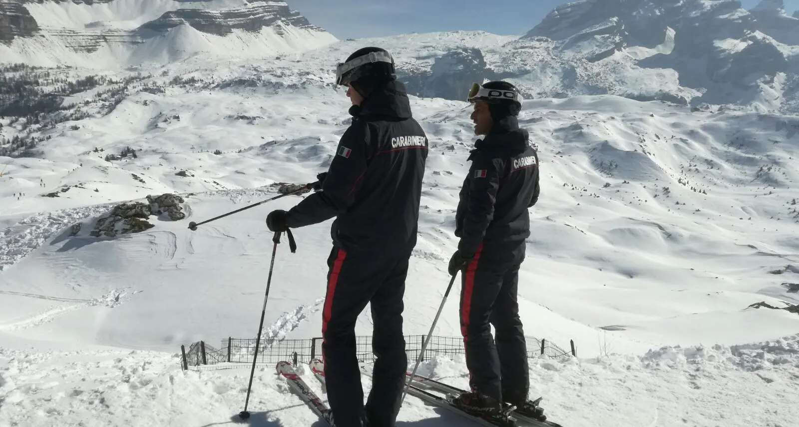 Scialpinisti bloccati di notte sulle piste dai carabinieri