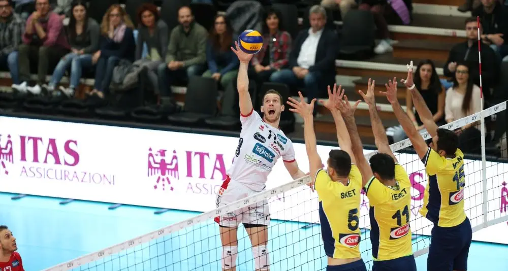 La Diatec travolge il Fenerbahce nell'andata della semifinale