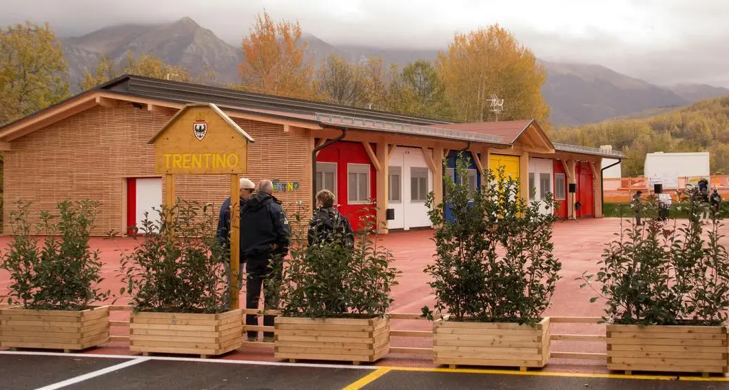 Addio alla \"scuola del miracolo\" di Amatrice