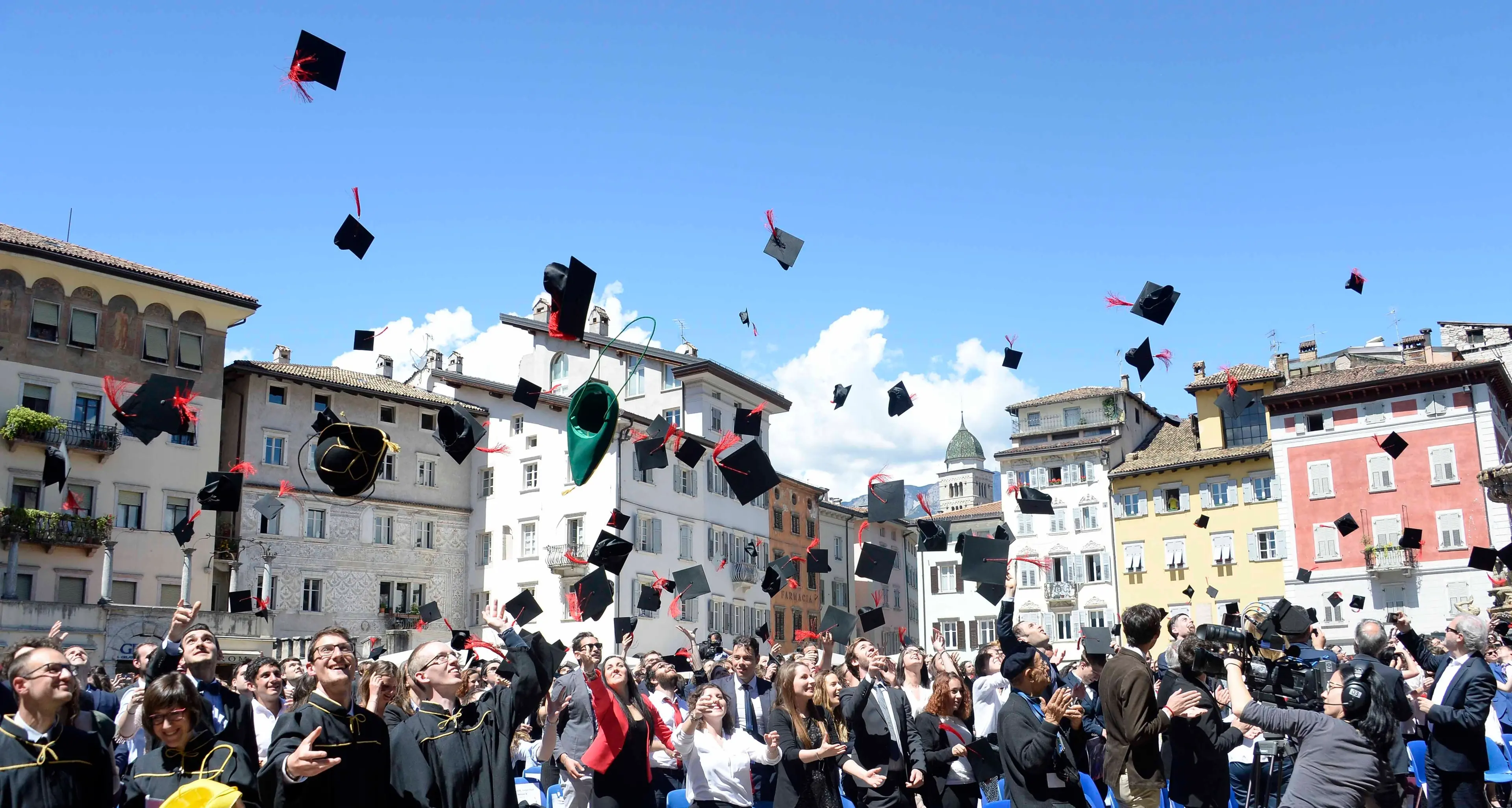 Laureati a Trento, dopo un anno il tasso di occupazione è del 74%