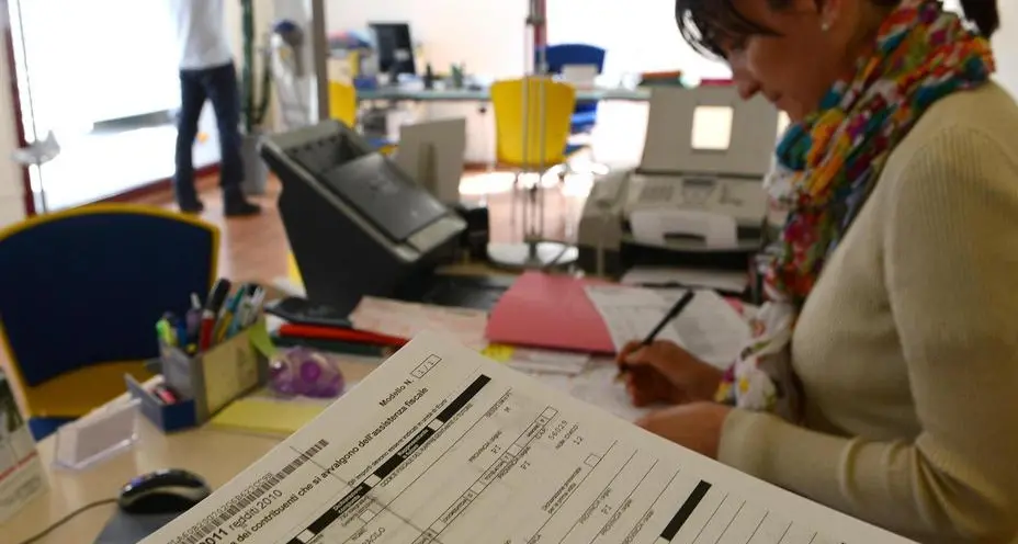 Imprese, 198 giorni di lavoro solo per le tasse
