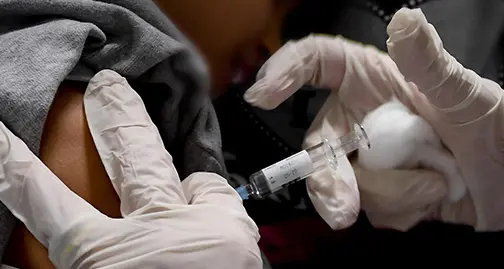 Vaccini, a scuola è caos sui controlli