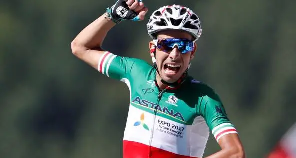 Crolla Froome, Aru nuova maglia gialla