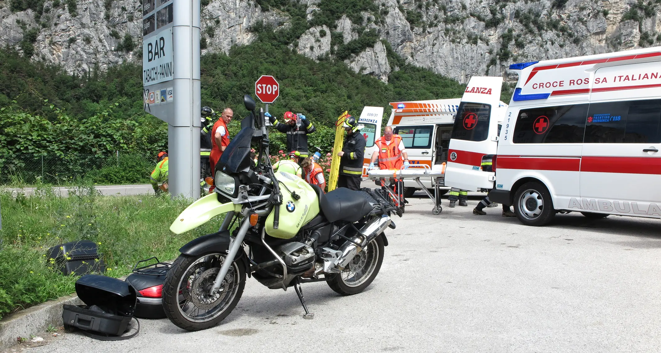Scontro auto moto, morto un centauro