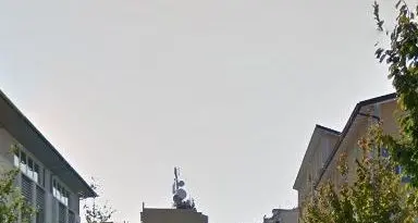 Anziana scippata della collana d’oro in via Endrici