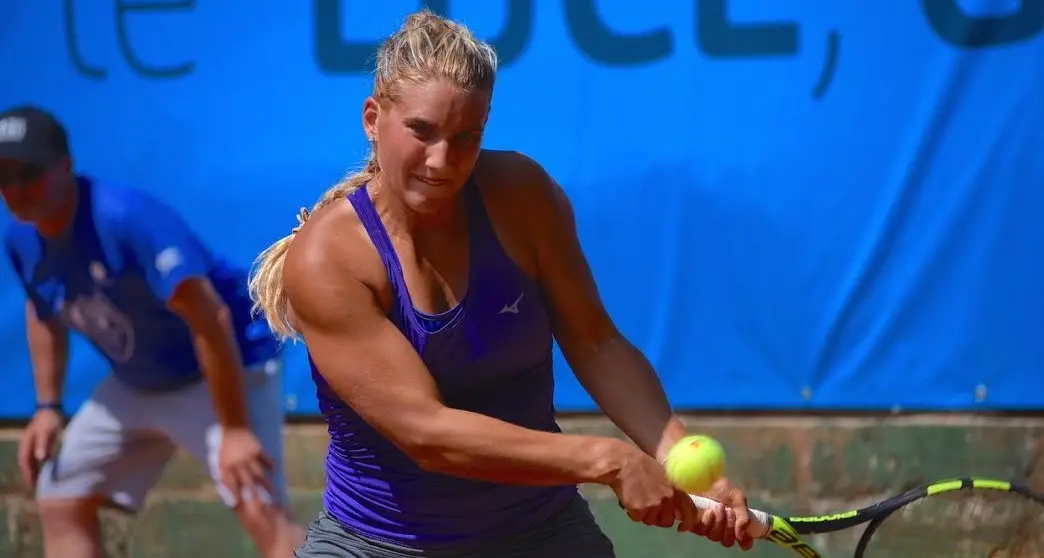 Deborah Chiesa s’arrende solo in finale