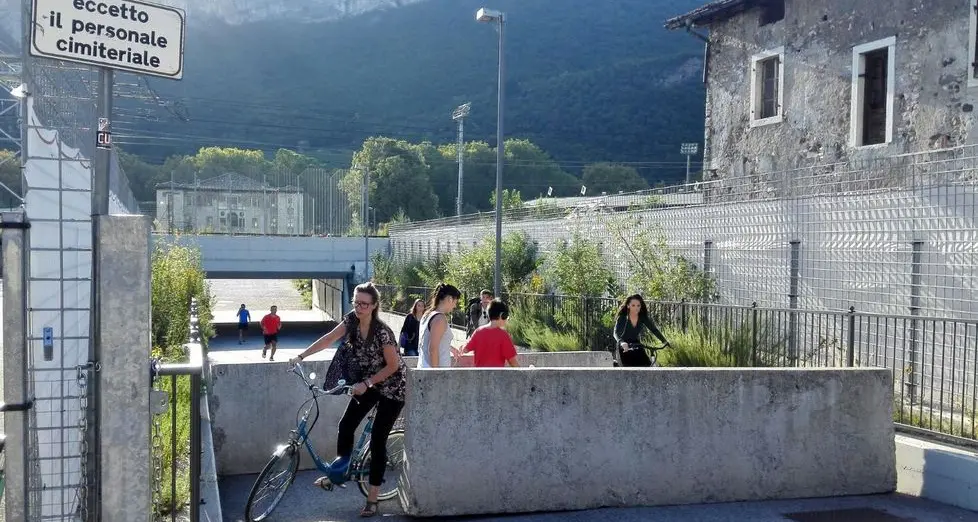 Barriere anti Isis anche alle Albere