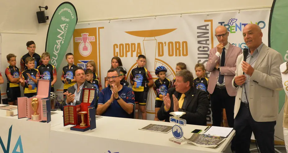 Coppa d’Oro antica e moderna